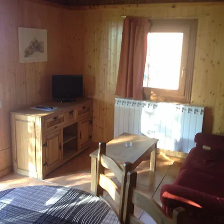 Casa Fausto Cerca De Dinopolis * Formiche Alto