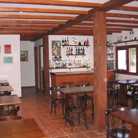 Casa Fausto Cerca De Dinopolis *