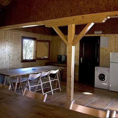 Casa Fausto Cerca De Dinopolis 펜션 Formiche Alto