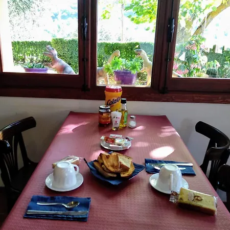 Casa Fausto Cerca De Dinopolis Formiche Alto