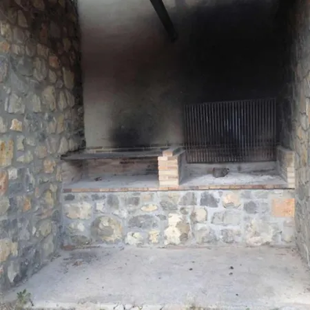 Casa Fausto Cerca De Dinopolis *