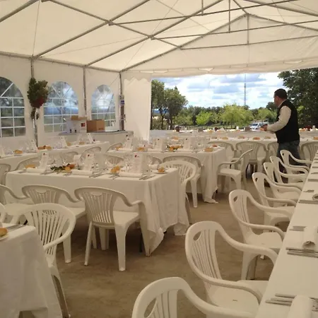 Casa Fausto Cerca De Dinopolis 펜션 Formiche Alto