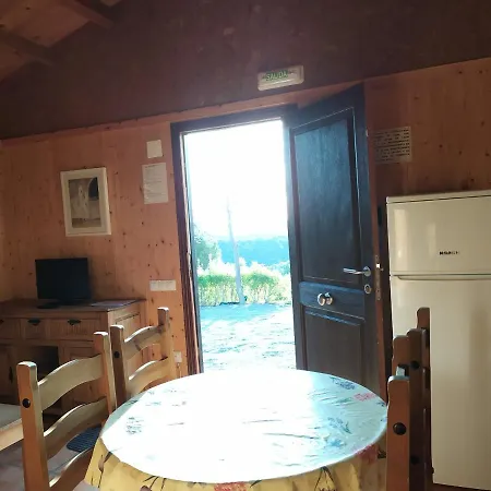 Casa Fausto Cerca De Dinopolis 度假居