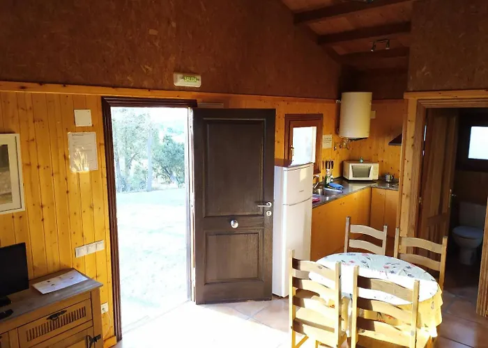 Vakantiehuis Casa Fausto Cerca De Dinopolis