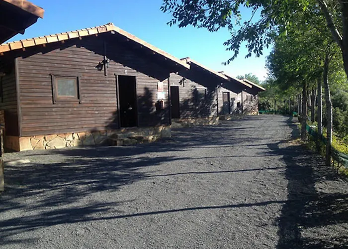 Casa Fausto Cerca De Dinopolis