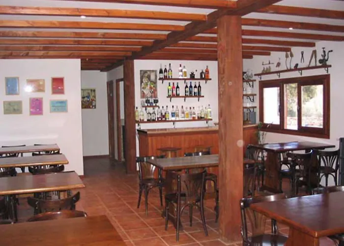 Casa Fausto Cerca De Dinopolis *