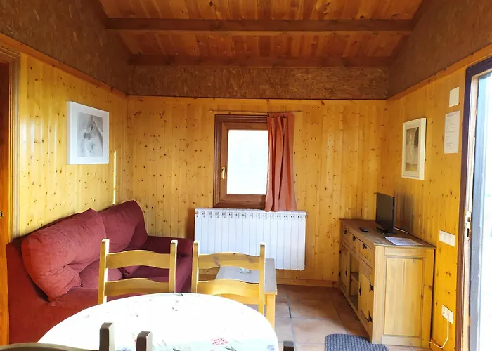 Casa Fausto Cerca De Dinopolis *