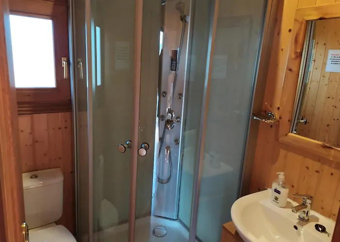 Casa Fausto Cerca De Dinopolis